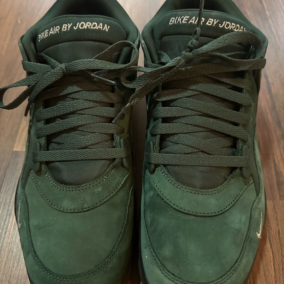 Nigel Sylvester x Air Jordan 4 Bike Air - Picture 6 of 12